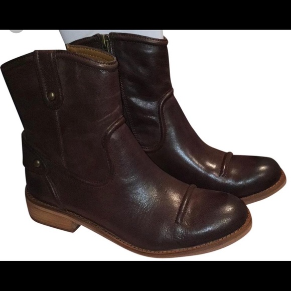 Juicy Couture Boots (Cowboy Boots) - Picture 4 of 7